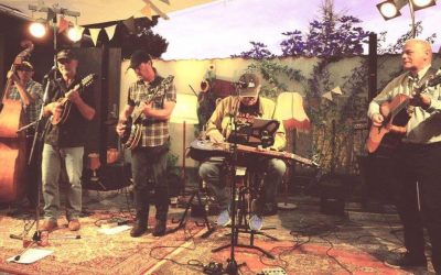 Live: Cross Island Porch Band og Urban Oak: Galleri Bruuns Hjørne