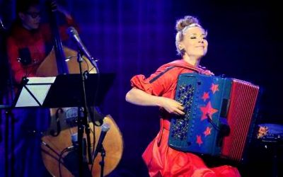 CD: Johanna Juhola: Diivan Jäljet – Shadow of a Diva”