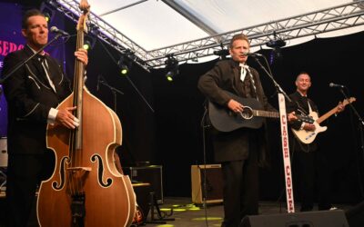 Live: Longhorn Festival: Jelling